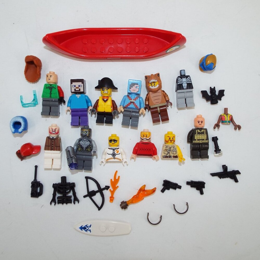 Misc Lego Minifigs And Pieces Lot #495